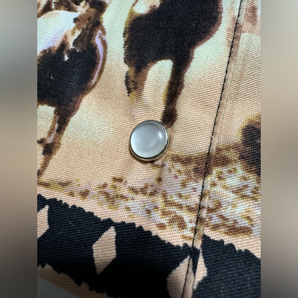 Cumberland Outfitters Black Beige and White Horse Print Short Sleeve Shirt - Picture 3 of 11